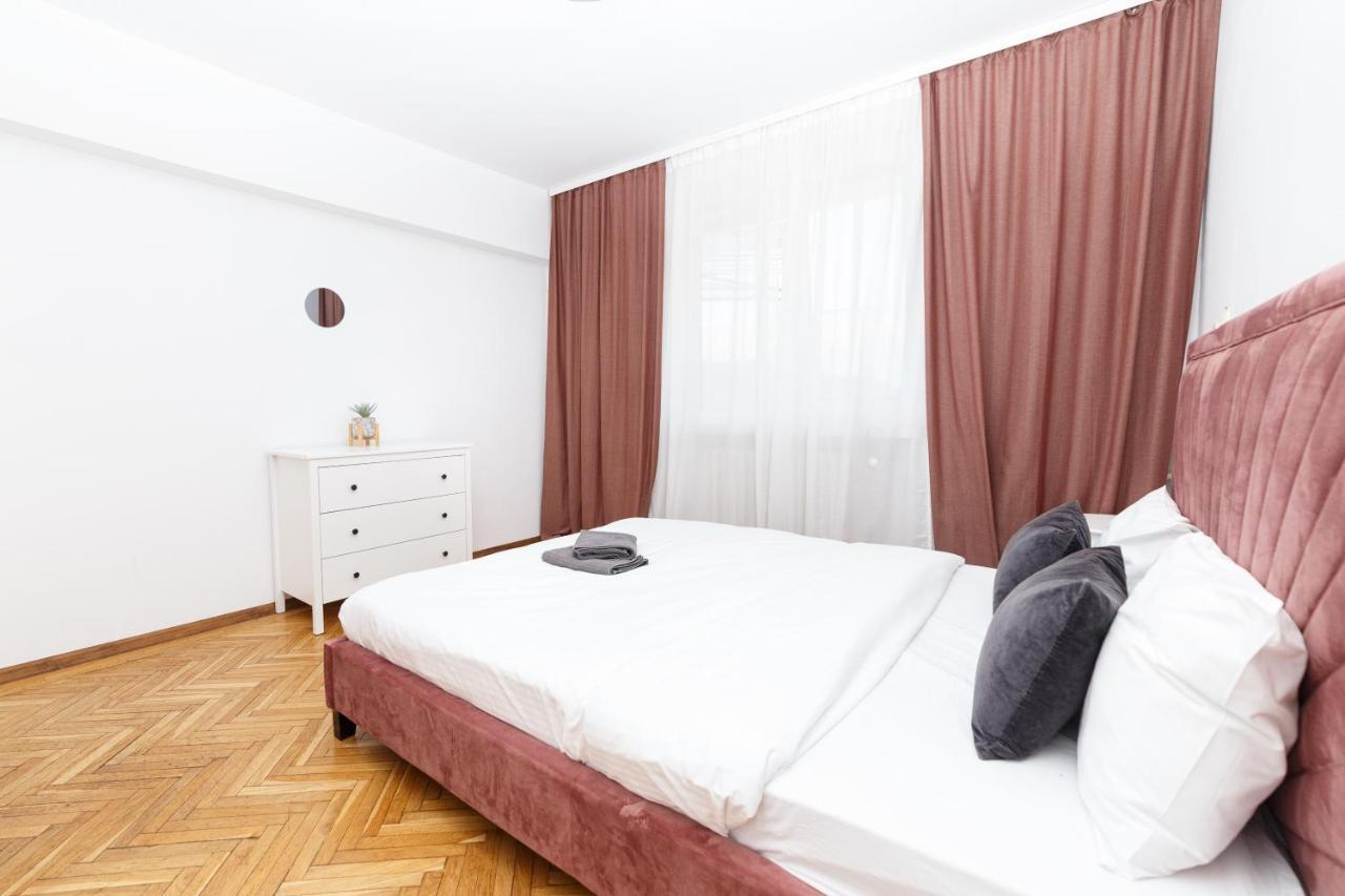 Color Ap Calea Victoriei 12C Leilighet Bucureşti Eksteriør bilde